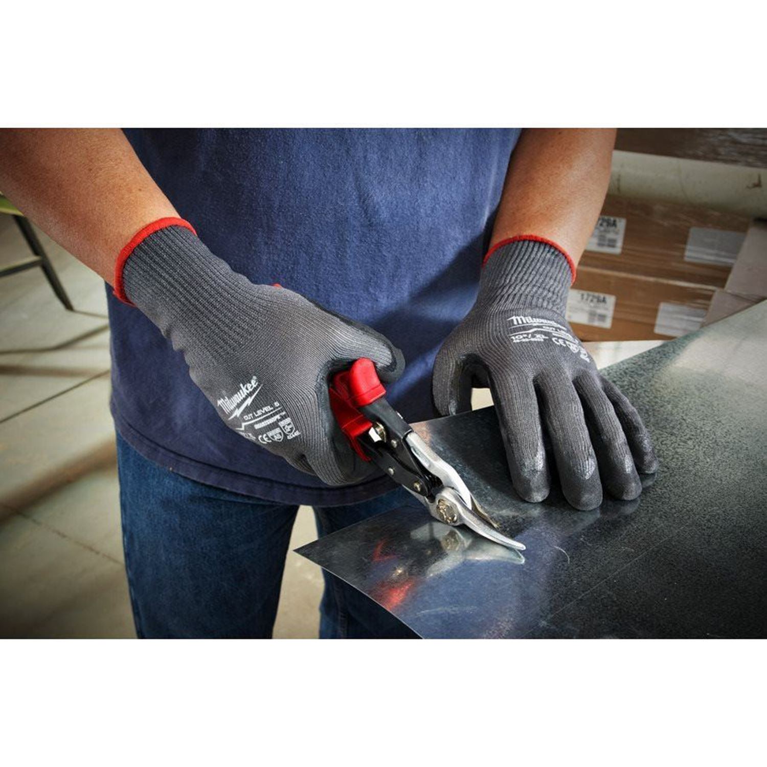 Снимка на Предпазни ръкавици Milwaukee със защита от сряз ниво-5 размер 9/L, 4932471623