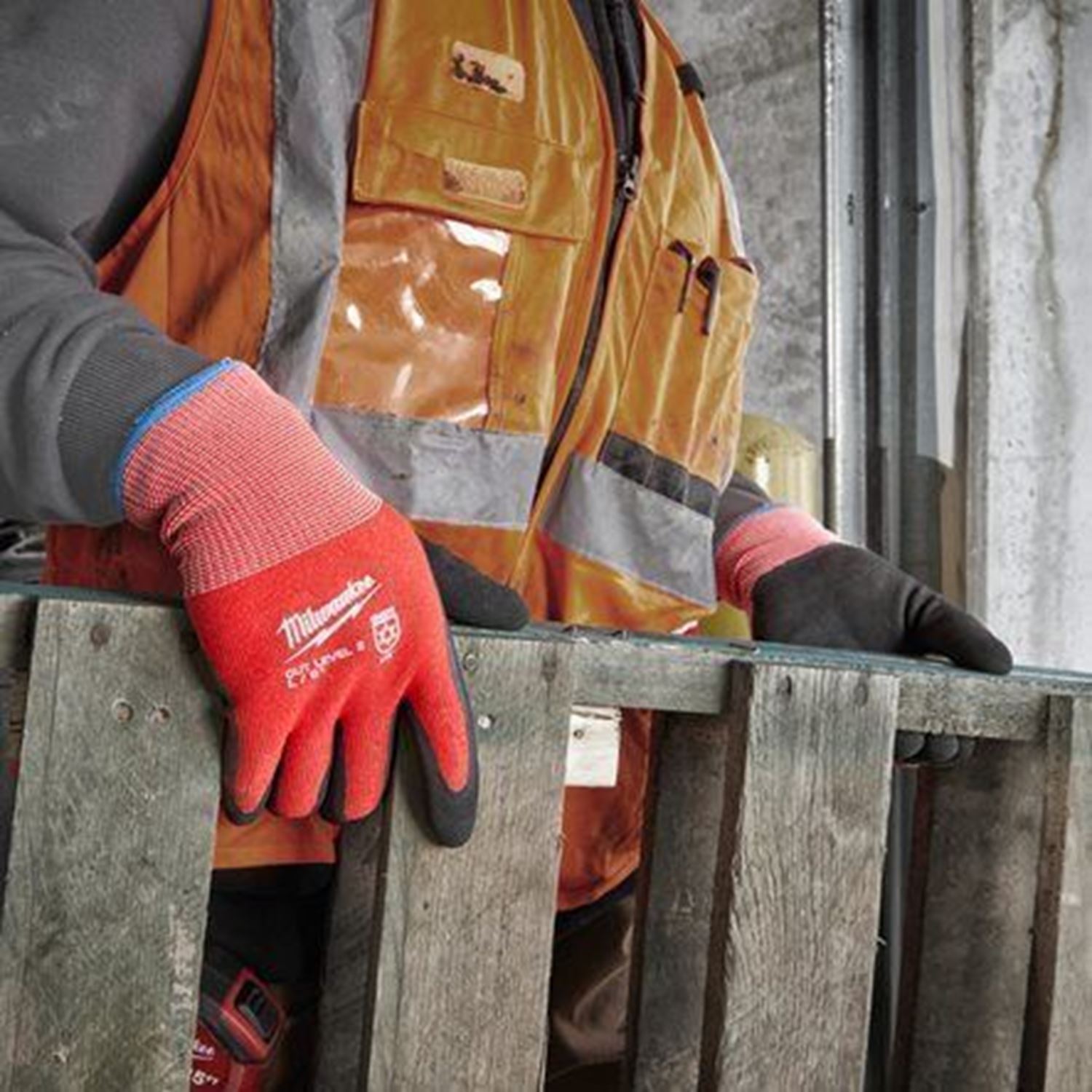 Снимка на Пакет 12 бр. зимни устойчиви на порязване ръкавици CUT B, XXL, 4932480610, Milwaukee
