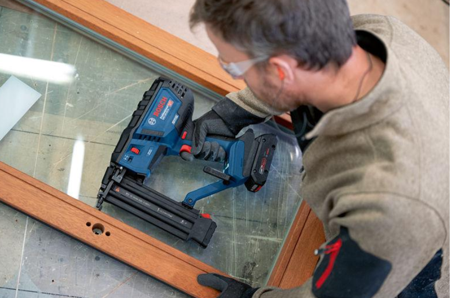 Снимка на Акумулаторен пистолет за пирони за дърво BOSCH GNH 18V-50 M, SOLO, 0601482401