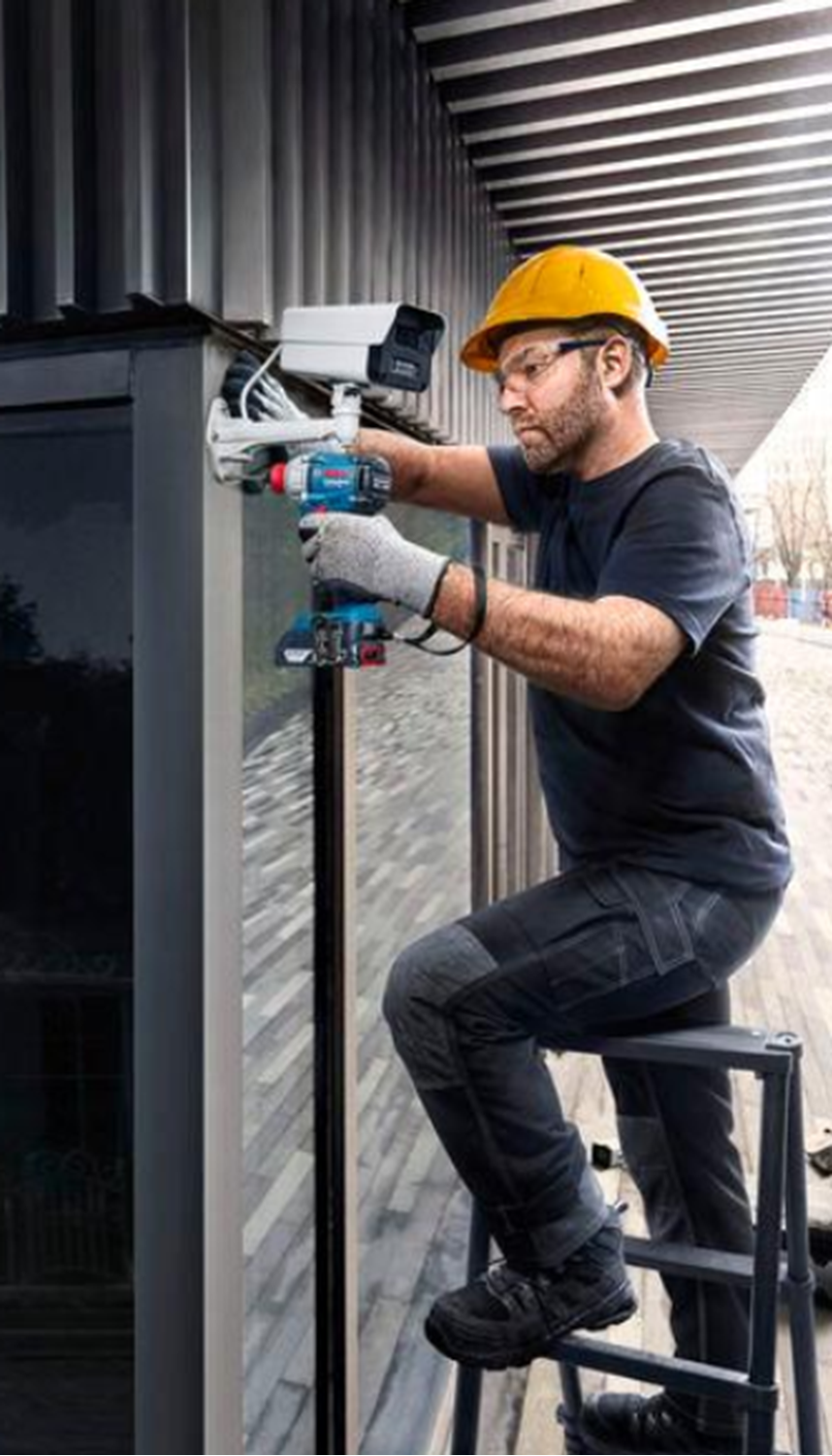 Снимка на Акумулаторен ударен гайковерт BOSCH GDX 18V-285, 2батерии*2AH, Куфар, 06019N2122