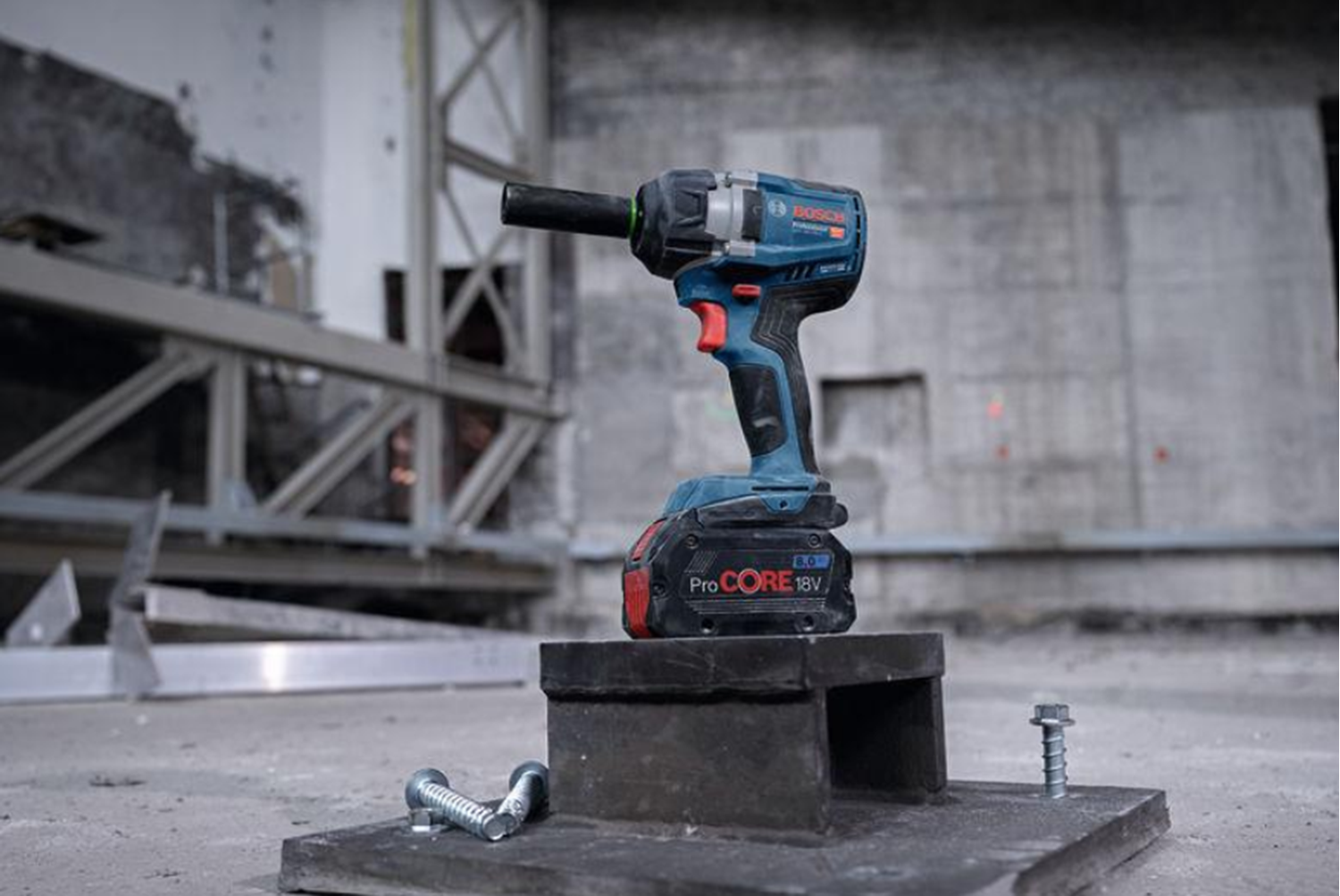 Снимка на Акумулаторен ударен гайковерт BOSCH GDS 18V-750 C, 2батерии*5AH, 06019L9003