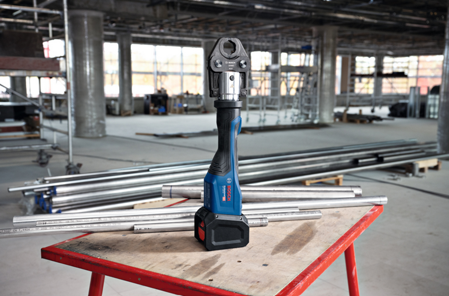 Снимка на Акумулаторна преса BOSCH GPT 18V-32 Professional, SOLO, 06019M2104